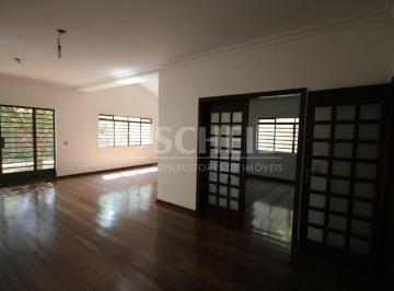 Casa · 308m² · 3 Quartos · 3 Vagas · Sobrado a venda de 308,00m² útil, com 3 quartos no Campo Belo.