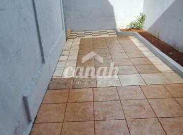 Casa · 134m² · 3 Quartos · 2 Vagas · Casa à Venda no Jardim Castelo Branco, 3 Dorms, 210m² – R$380mil