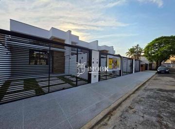cc419be082b757c72586da41e50745c91b9d3aeb · CASA NOVA com 3 dormitórios sendo 2 suítes, 4 WC, 2 Vagas, área gourmet, 182 m²de área privativa, ve