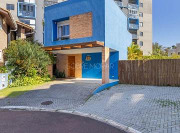 d879da39acf8317599c2e833bdbb8195e7937818 · Casa aconchegante com amplo terreno