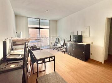 Apartamento · 142m² · 3 Quartos · 2 Vagas · Apartamento com 3 dormitórios, sacada e Elevador no Parque Industrial