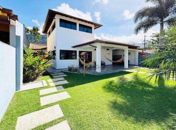 Casa · 158m² · 5 Quartos · 2 Vagas · Casa com 5 quartos, Condomínio Lagoinha, Ubatuba - R$ 2.1 mi, Cod: 2647