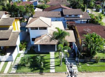 Casa · 158m² · 5 Quartos · 2 Vagas · Casa com 5 quartos, Condomínio Lagoinha, Ubatuba - R$ 2.1 mi, Cod: 2647