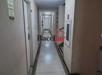 Comercial · 42m² · Sala : / Comercial / Centro