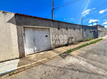 Casa · 266m² · 6 Quartos · 4 Vagas · Casa à Venda Quadra 6 Sobradinho DF 6 Quartos 3 Banheiros 4 Vagas Duas Casas ...
