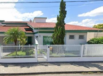 Casa · 190m² · 3 Quartos · 2 Vagas · Casa à venda no bairro Souza Cruz - Brusque/SC