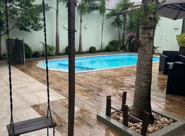 Casa · 216m² · 3 Quartos · 2 Vagas · Casa à venda no bairro São Luiz - Brusque/SC