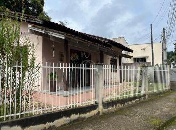 Casa · 180m² · 2 Quartos · 1 Vaga · Casa à venda no bairro Azambuja - Brusque/SC