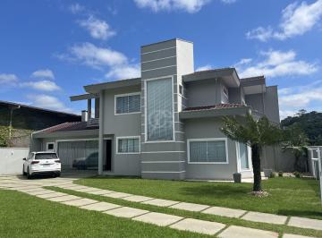 Casa · 200m² · 3 Quartos · Casa Alto Padrão - Mobiliada