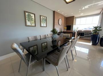 Apartamento · 150m² · 2 Quartos · 2 Vagas · Cobertura com 1 Suíte com Closet e 2 dormitórios