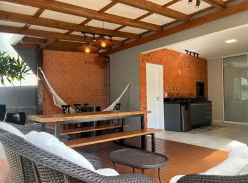 Casa · 160m² · 3 Quartos · 2 Vagas · Casa Mobiliada pronta para morar