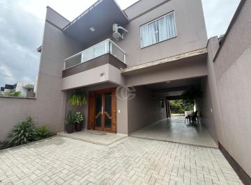 Casa · 170m² · 3 Quartos · 3 Vagas · Casa à venda no bairro Cedrinho - Brusque/SC