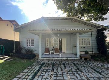 Casa · 300m² · 4 Quartos · 3 Vagas · Casa à venda em Brusque/SC