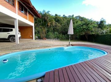 Casa · 430m² · 4 Quartos · Casa à venda no bairro Centro - Guabiruba/SC