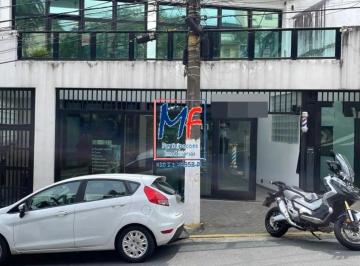 Comercial · 765m² · Excelente Predio Comercial localizado no Paraiso, com 765 m² a.u., terreno 450 m2 , testada de 15 m 