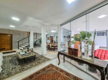Casa · 360m² · 4 Quartos · 2 Vagas · Casa de alto padrão no Altiplano Leste: elegância, conforto e exclusividade em um terreno de 700m².