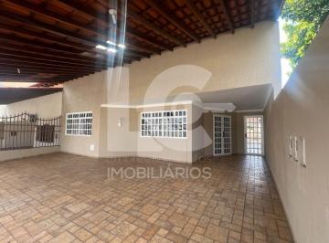Casa de 3 quartos, Taguatinga · CASA EM TAGUATINGA