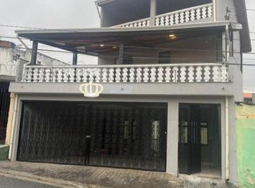 Foto 02 · Casa à venda na Penha, São Paulo-SP: 4 quartos, 2 suítes, 3 vagas, 300m². Agende uma visita agora!