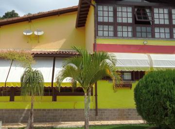 Casa de 6 quartos, Miguel Pereira · Excelente casa no centro