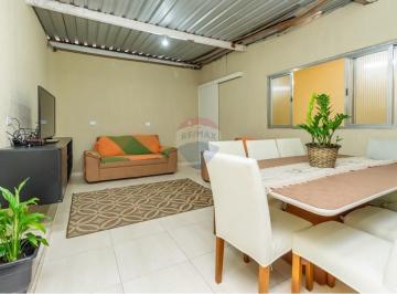 Casa · 262m² · 6 Quartos · 3 Vagas · Oportunidade Única! Sobrado com 3 Moradias na Vila Primavera