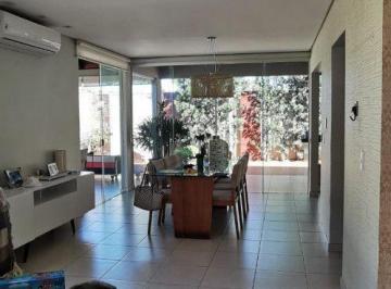 Casa · 165m² · 3 Quartos · 3 Vagas · Sobrado com Quintal Amplo  3 Vagas e Acabament...