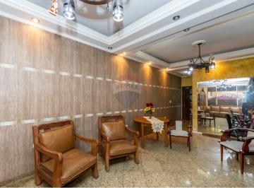 Casa · 325m² · 3 Quartos · 5 Vagas · Sobrado para venda com 3 quartos, sendo 3 suítes, 325m²