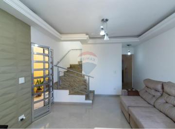 Casa · 207m² · 4 Quartos · 2 Vagas · Excelente sobrado com 4 suítes - 207m²