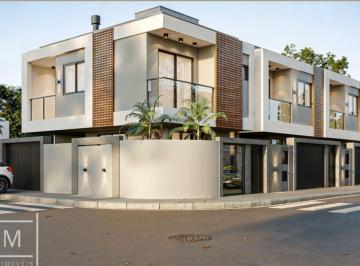 Casa · 118m² · 3 Quartos · 1 Vaga · casa sobrado em Balneário Piçarras Sc