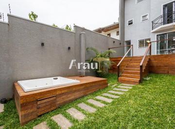Casa de 3 quartos, Curitiba · Triplex com 3 quartos próximo ao Parque Tinguí