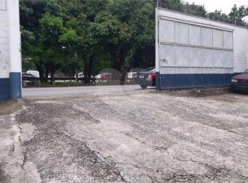 Comercial · 1576m² · 30 Vagas · Galpão à venda em Vila Natália - SP