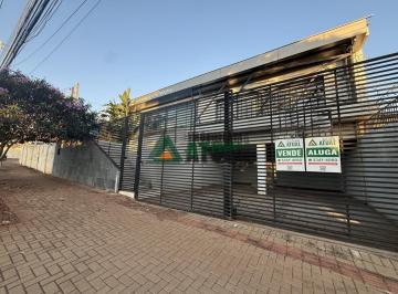 8806715230.jpg · Casa Comercial