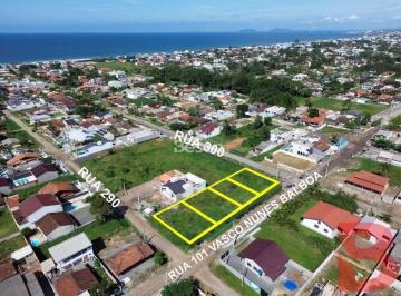 Terreno · 1440m² · ÁREA DE 1.440,00m², NO BAIRRO BARRA DO SAÍ EM ITAPOÁ, A PENAS 03 QUADRAS DA PRAIA, REGIÃO RESIDENCIA