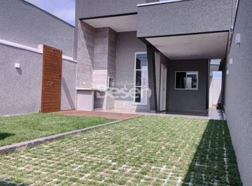 Casa · 3 Quartos · 2 Vagas · CASA COM EXCELENTE ACABAMENTO, 03 QUARTOS (001 SUÍTE), MÓVEIS SOB MEDIDA NA COZINHA.