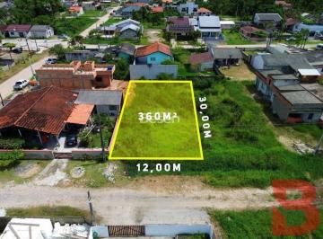 Terreno · 360m² · TERRENO COM 360,00 M², APROXIMADAMENTE 650,00 METROS DO MAR.
