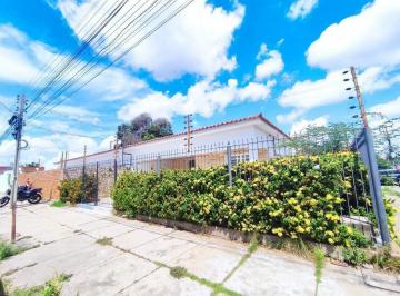 Casa · 221m² · 4 Quartos · Casa Comercial à venda, no bairro Centro, Teresina/PI