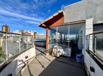 Apartamento · 295m² · 3 Quartos · 4 Vagas · Cobertura Duplex com Vista Definitiva, Piscina Privativa e 4 Vagas – 295m²