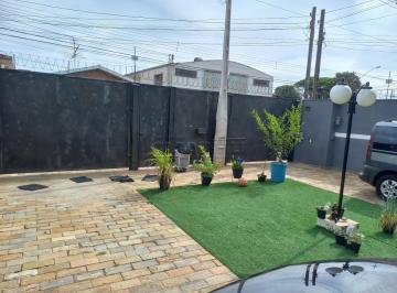 Casa · 330m² · 3 Quartos · 12 Vagas · Casa Sobrado em São Carlos
