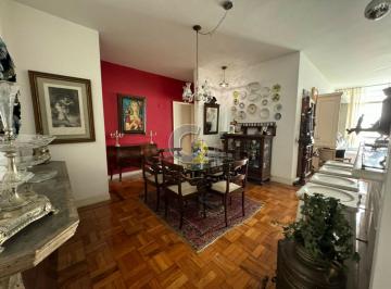 Apartamento · 126m² · 3 Quartos · Apartamento á venda na Santa Cecilia, 3 quartos, 1 suíte, sem vaga de garagem.