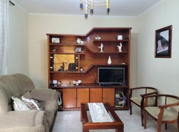 Casa · 187m² · 5 Quartos · 2 Vagas · Sobrado na Vila Alpina, 03 quartos sendo 01 suíte e garagem para 02 carros e outra casa nos fundos