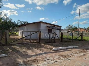 fd6e133bdbdad4567e1fd442b046408148809418 · Casa bem localizada em Itapuã RS