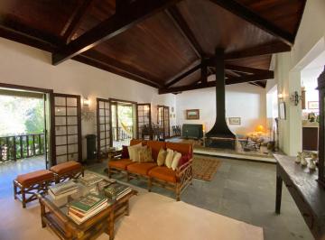 Casa · 390m² · 7 Quartos · 10 Vagas · Casa à venda no bairro Itaipava - Petrópolis/RJ