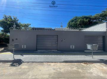Casa · 110m² · 3 Quartos · 2 Vagas · Casa à Venda – Conforto e Estilo para Sua Família! Localização privilegiada