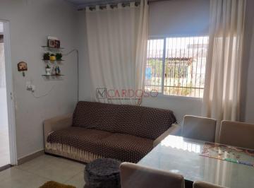 Casa · 126m² · 3 Quartos · 2 Vagas · Ágio de Casa 3 Quartos, Garagem Coberta, Casa com Churrasqueira, Reformada, Casa na QNL, Excelente