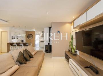 Casa · 441m² · 6 Quartos · Casa no Cabral com 6 dormitórios