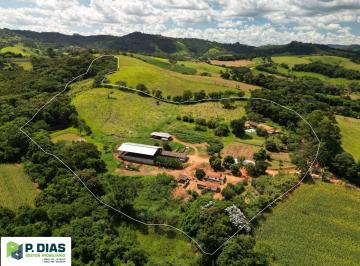 Rural · 70000m² · 4 Quartos · 2 Vagas · Sítio em Tuiuti – Estrutura Completa para Gado Confinado e Produção de Leite
