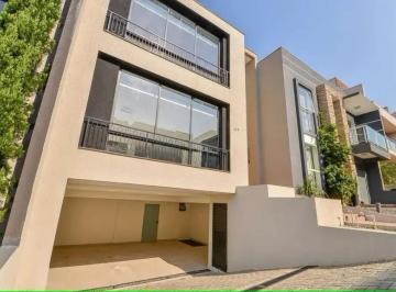 Casa de 3 quartos, Curitiba · Casa Alto Padrão 327m² no Bairro Alto por R$ 2.350.000
