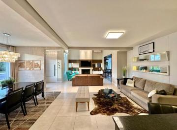 708341.jpg · Casa em Condomínio 3 Dormitórios - Bairro Centro