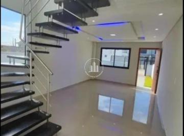 Casa · 97m² · 2 Quartos · 2 Vagas · Sobrado Geminado 2 Quartos com 2 Suítes e 97m² - Aririú
