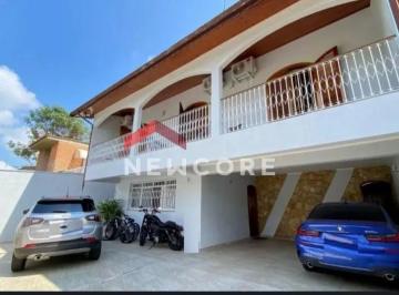 Casa · 240m² · 3 Quartos · 5 Vagas · Casa em  Avenida Paulista - Nova Piracicaba - Piracicaba/SP