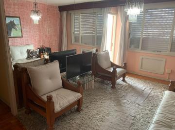 Apartamento · 86m² · 3 Quartos · 1 Vaga · Apartamento 3 dormitórios com 2 banheiros e garagem no Menino Deus
